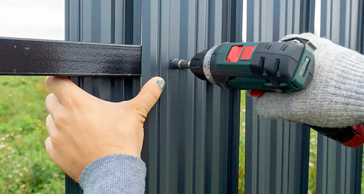 Metal Gate Repair in North Miami, FL