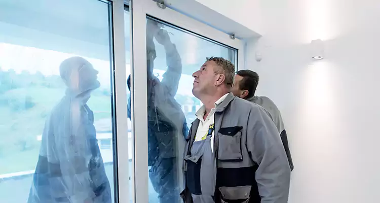 Retractable Screen Door Repair in North Miami, FL