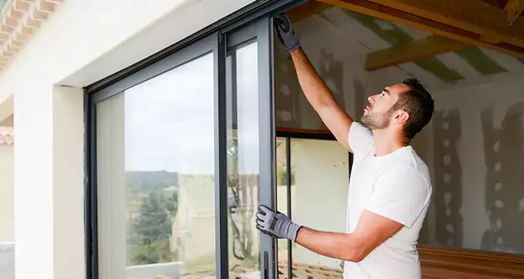 Patio Glass Panels Repair in North Miami, FL