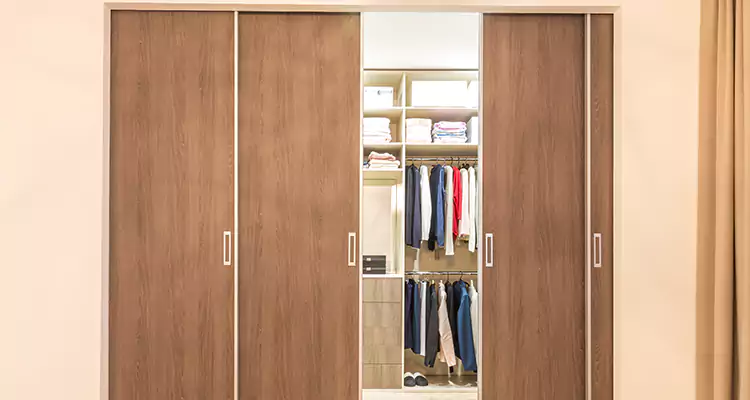 Sliding Closet Wardrobe Repairs in North Miami, FL
