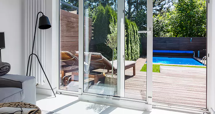 Fixing A Sliding Screen Door Roller in North Miami, FL